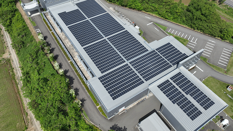 Solar panels installed on the roof of Kaga Factory
